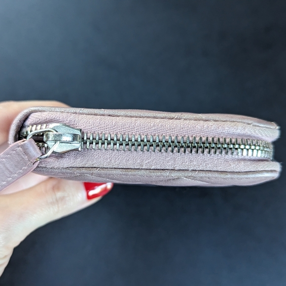 CHANEL Light Pink Metallic Zip Wallet - Picture 11 of 13
